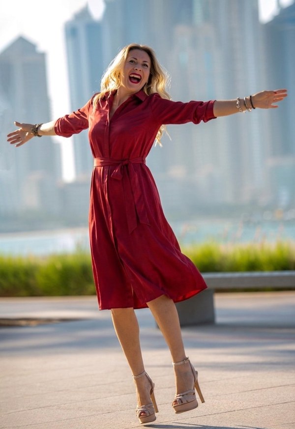 Anna Esen — free, sovereign, in full expression